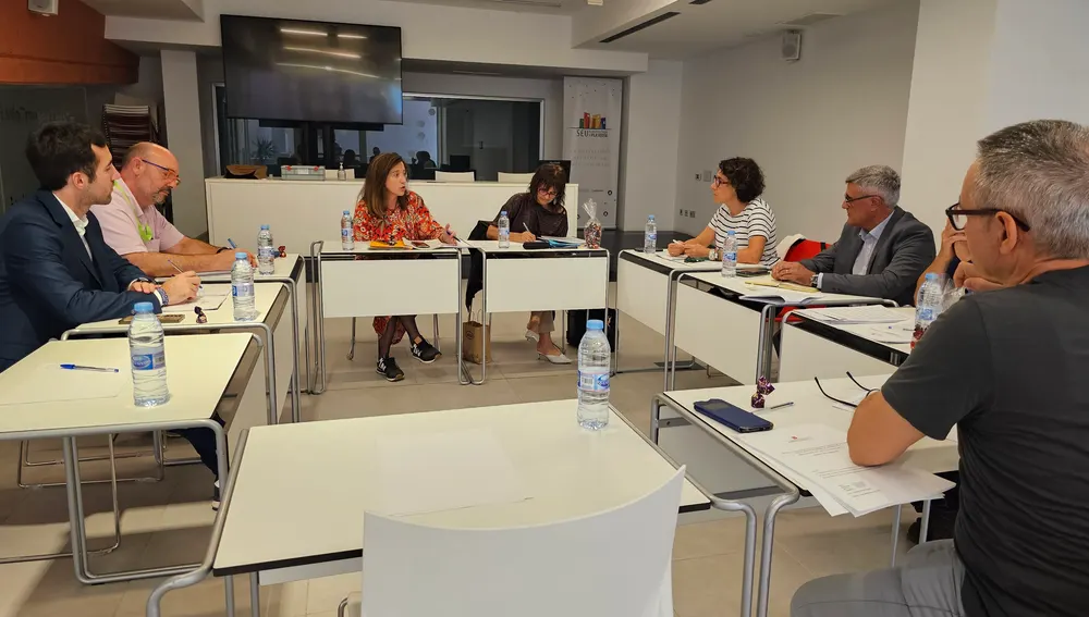 Reunión técnica con los directivos autonómicos Reunión técnica con los directivos autonómicos