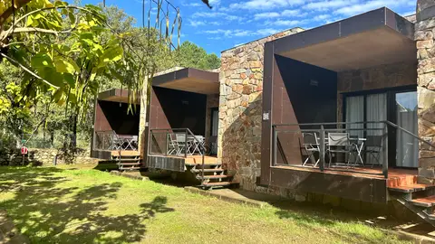 La Junta de Extremadura reabre el Campamento Público de Turismo de Gata tras casi siete años cerrado y una inversión de 1,7 millones La Junta de Extremadura reabre el Campamento Público de Turismo de Gata tras casi siete años cerrado y una inversión de 1,7 millones