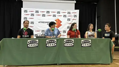 Programa especial desde el IES Bernat d'en Sarrià de Benidorm. Programa especial desde el IES Bernat d'en Sarrià de Benidorm.