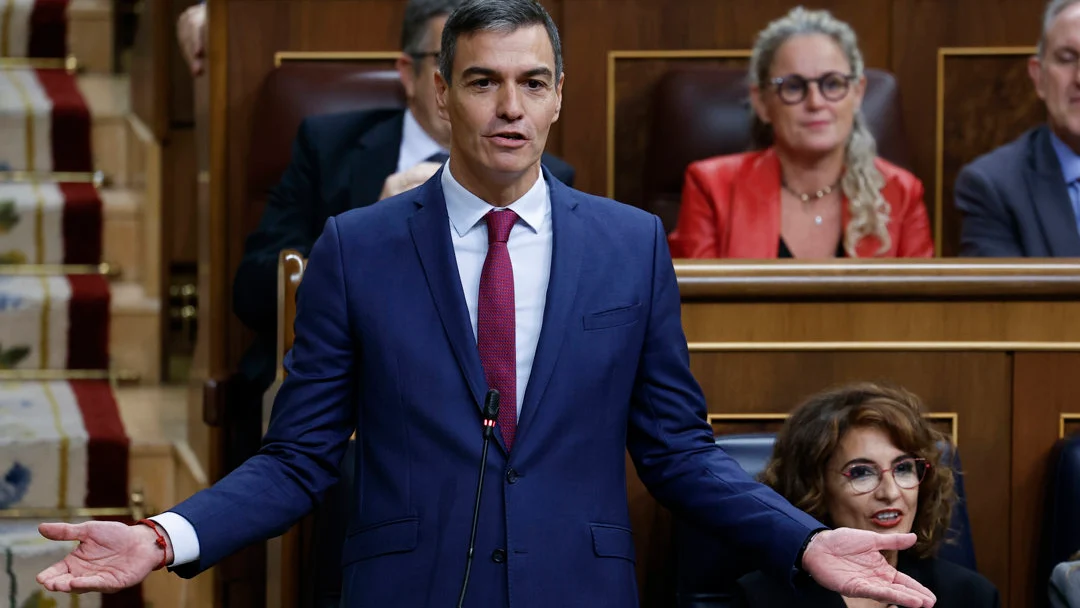El presidente del Gobierno, Pedro S&aacute;nchez, interviene en la sesi&oacute;n de control al Ejecutivo celebrada este mi&eacute;rcoles en el Congreso. EFE/ Chema Moya