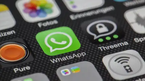 Imagen de archivo con el logo de WhatsApp. Imagen de archivo con el logo de WhatsApp.