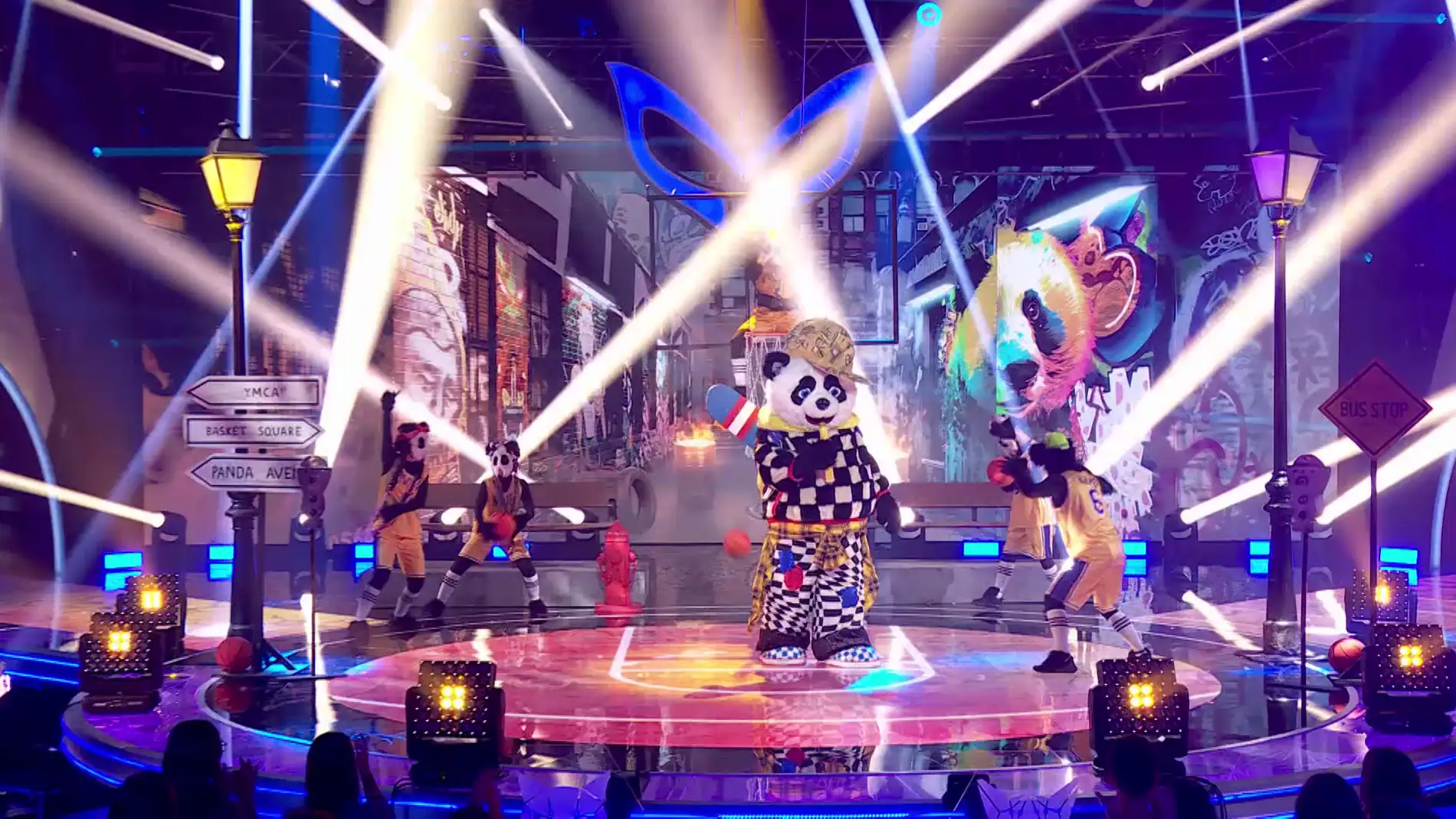 El arrollador estreno de Panda en Mask Singer cantando ‘YMCA’ de los Village People El arrollador estreno de Panda en Mask Singer cantando ‘YMCA’ de los Village People
