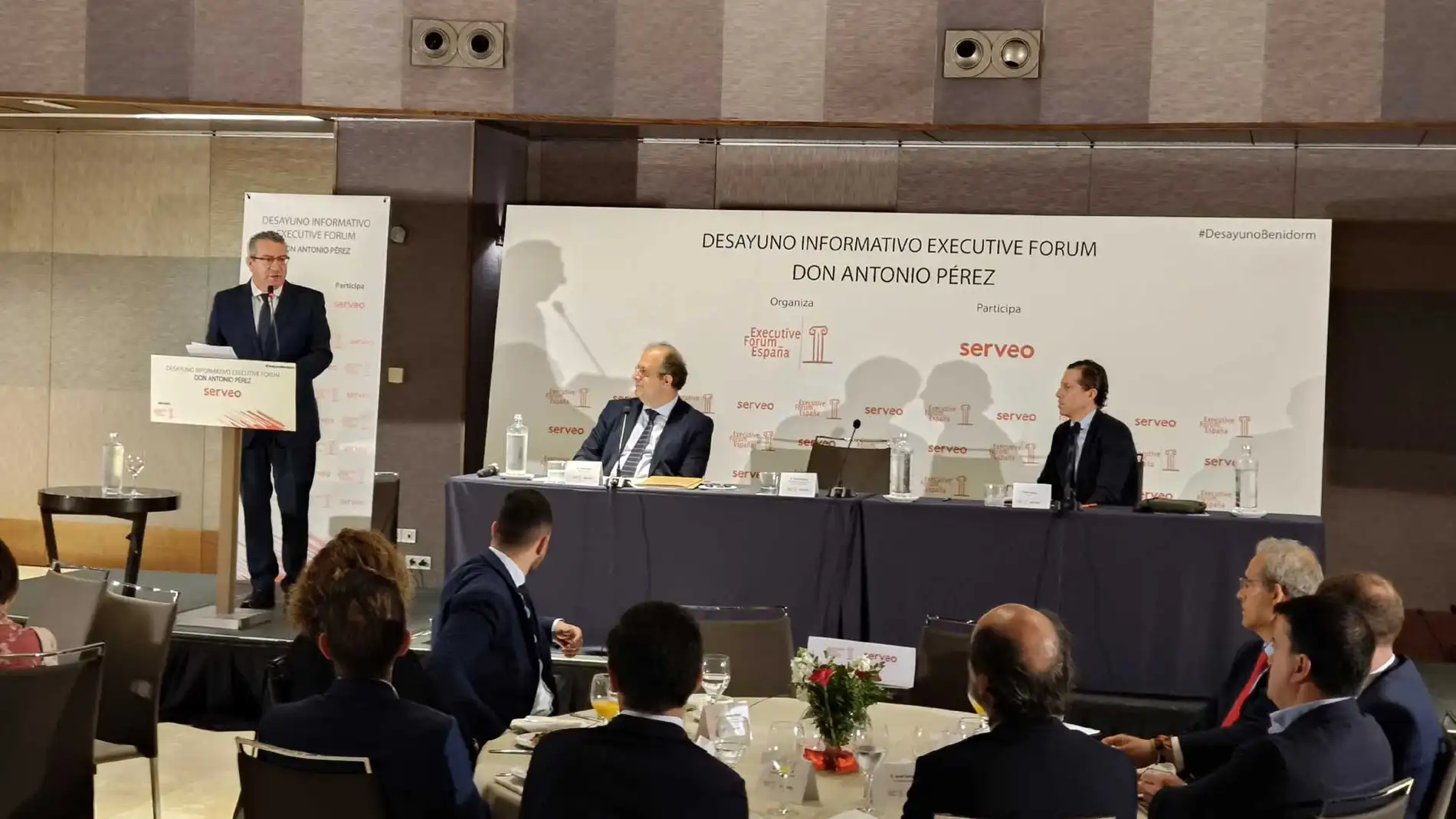 Benidorm se convertirá en centro de pruebas tecnológicas para testar soluciones para los nuevos retos del turismo Benidorm se convertirá en centro de pruebas tecnológicas para testar soluciones para los nuevos retos del turismo