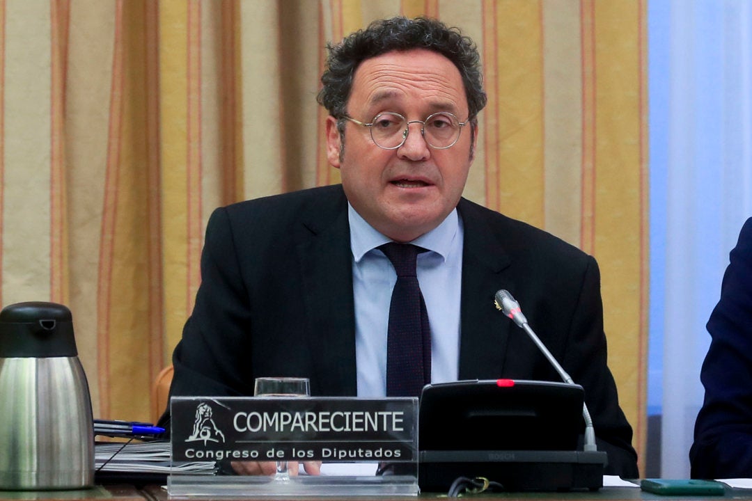El fiscal general del Estado no dimitirá tras su imputación por el Supremo: "Es lo menos gravoso y más prudente" El fiscal general del Estado no dimitirá tras su imputación por el Supremo: "Es lo menos gravoso y más prudente"