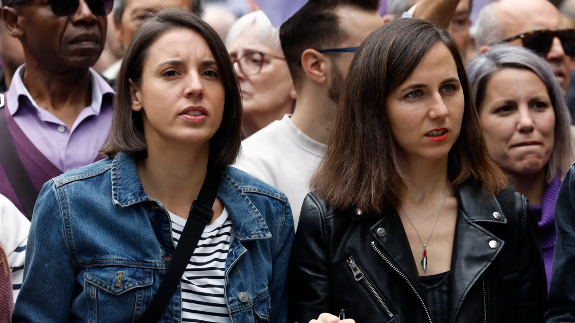 as militantes de Podemos y exministras Ione Belarra e Irene Montero (i) durante la manifestación que bajo el lema 'Se acabó. Bajaremos los alquileres/ EFE/Chema Moya as militantes de Podemos y exministras Ione Belarra e Irene Montero (i) durante la manifestación que bajo el lema 'Se acabó. Bajaremos los alquileres/ EFE/Chema Moya