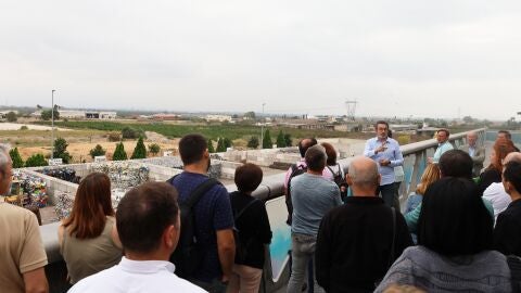 Visita Planta de Tratamiento de Residuos Guadassuar