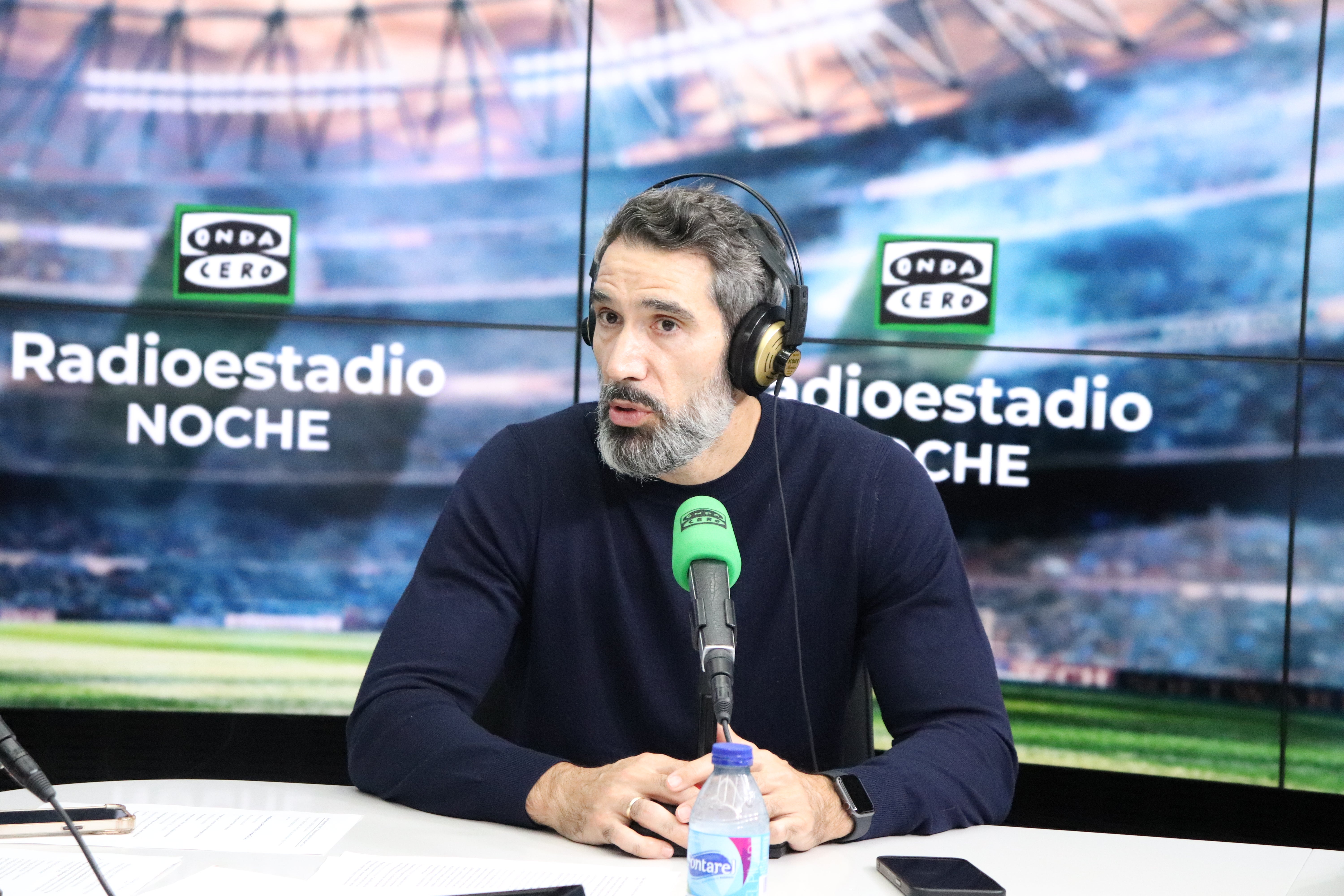 Fernando Sanz: "Se ha sido muy injusto con De la Fuente" Fernando Sanz: "Se ha sido muy injusto con De la Fuente"