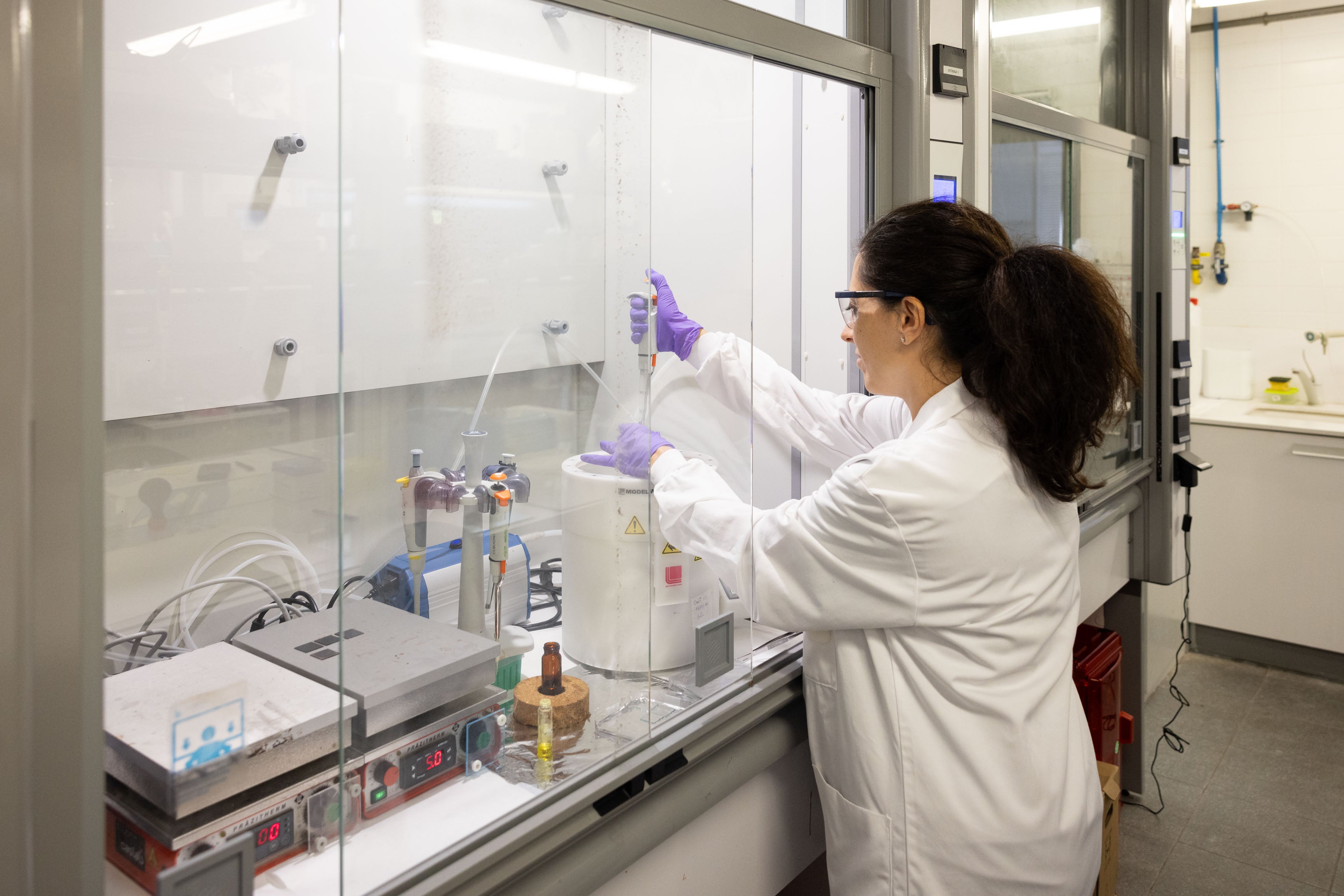 L'UJI consolida l’atracció de talent científic per a potenciar les capacitats investigadores i de transferència de coneixement L'UJI consolida l’atracció de talent científic per a potenciar les capacitats investigadores i de transferència de coneixement