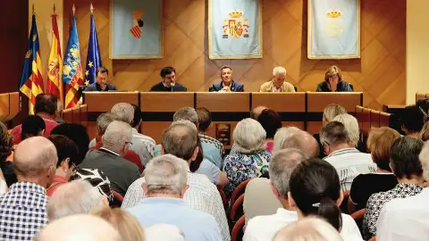 Burriana reúne a los propietarios de Sant Gregori para informar sobre la finalización por gestión directa Burriana reúne a los propietarios de Sant Gregori para informar sobre la finalización por gestión directa