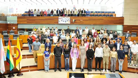 La Junta anuncia la creación del grupo de trabajo para la elaboración del Plan sobre Educación y Diversidad LGTBI en centros escolares La Junta anuncia la creación del grupo de trabajo para la elaboración del Plan sobre Educación y Diversidad LGTBI en centros escolares