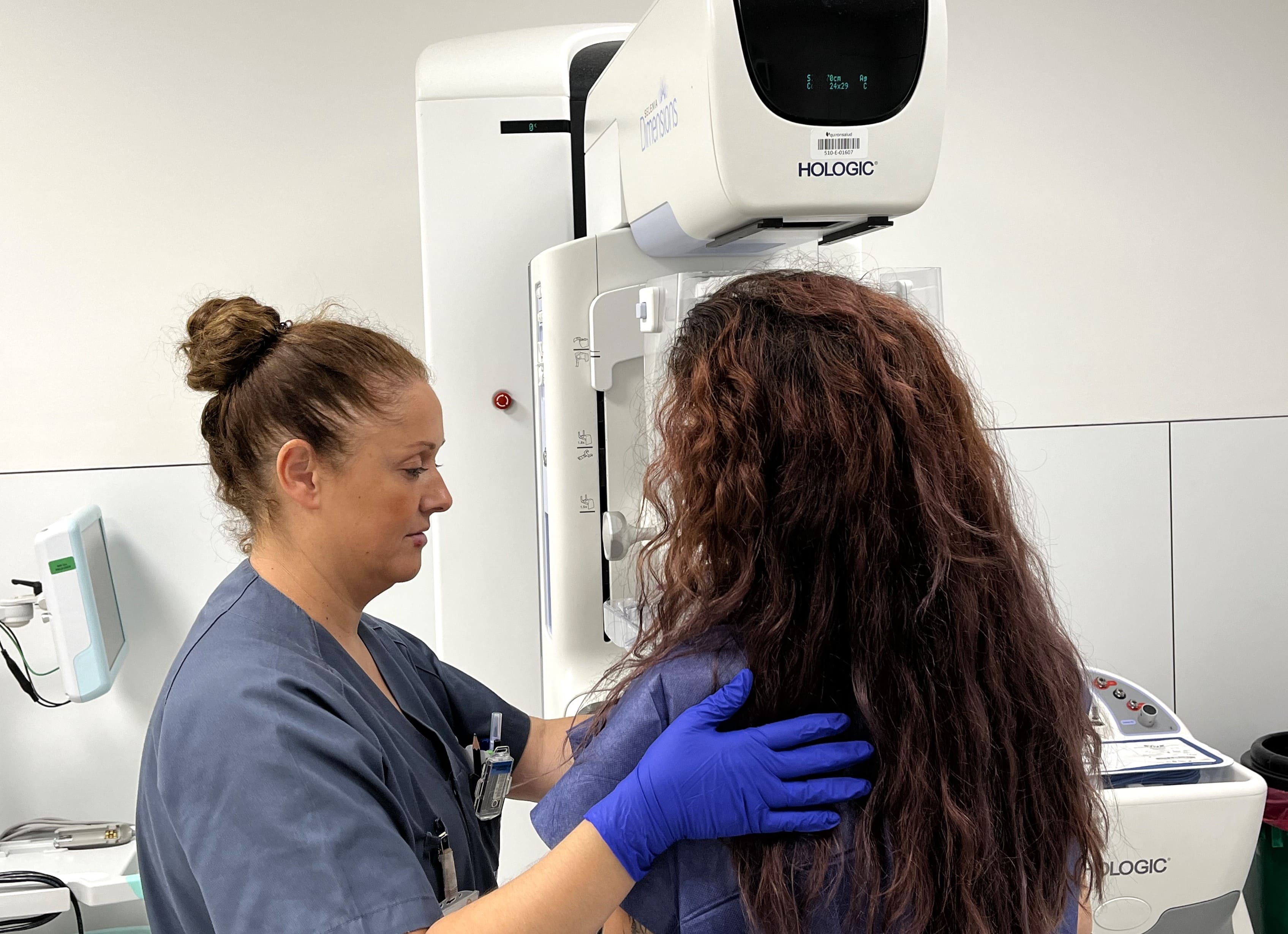 El tratamiento personalizado, el gran avance en la lucha contra el cáncer de mama El tratamiento personalizado, el gran avance en la lucha contra el cáncer de mama