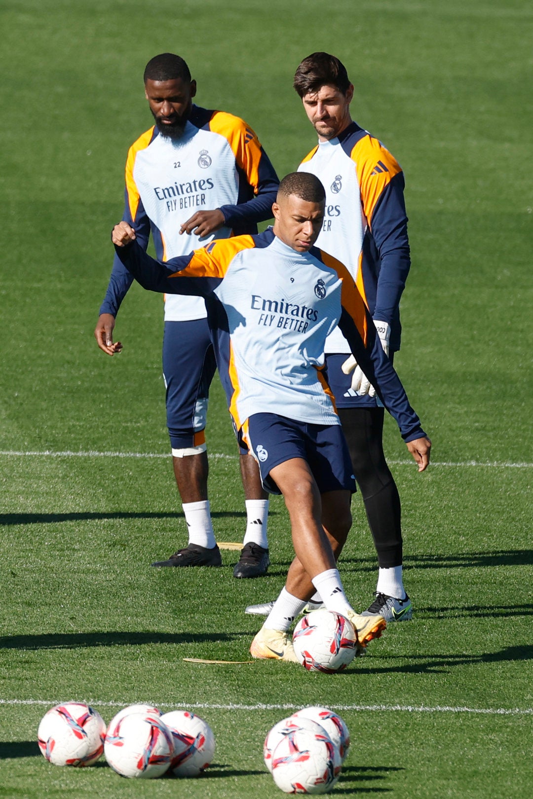 Ancelotti: "Este Mbappé es distinto al de antes del parón" Ancelotti: "Este Mbappé es distinto al de antes del parón"