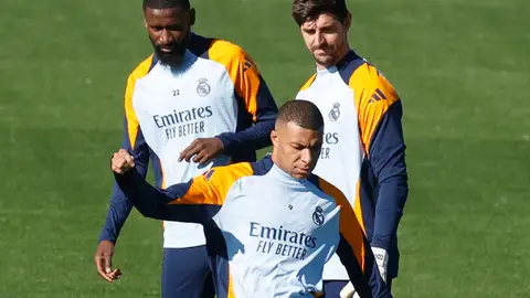 Mbappé y Coutois Mbappé y Coutois