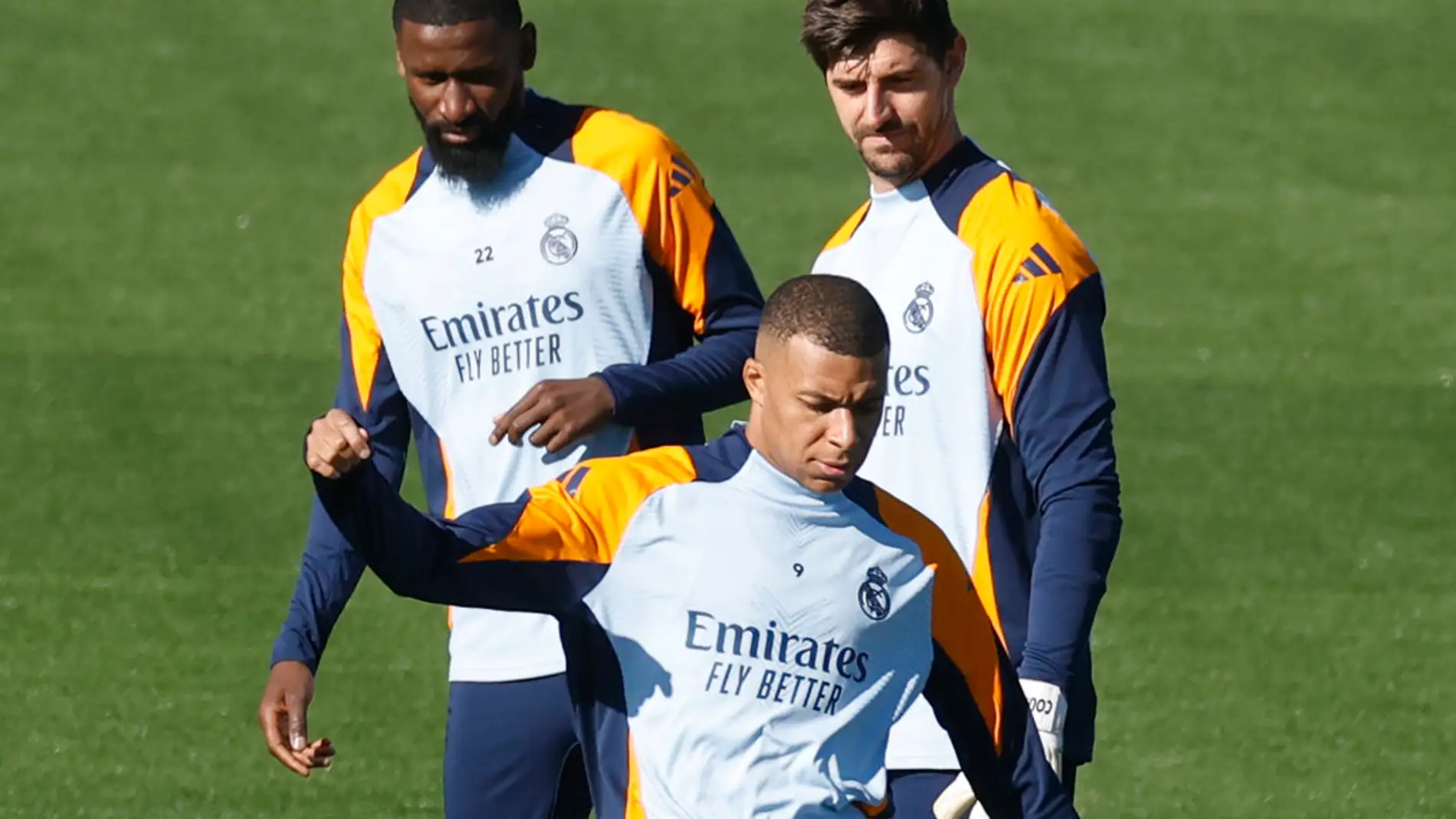 Mbappé y Coutois Mbappé y Coutois