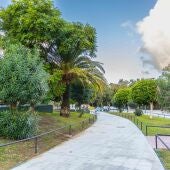 Vista de una de las calles remodeladas por las obras de la Barriada Andalucía