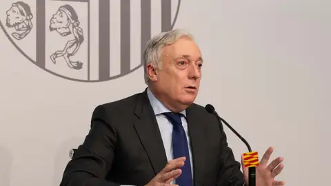 Octavio López en la sala de prensa del Pignatelli Octavio López en la sala de prensa del Pignatelli