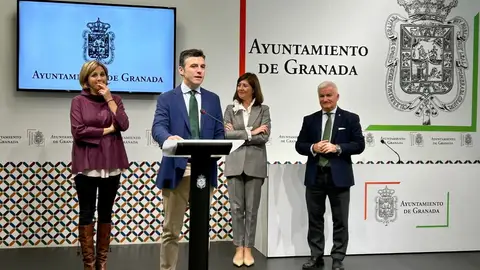 El Ayuntamiento anuncia un paquete de medidas para luchar contra las pintadas vandálicas El Ayuntamiento anuncia un paquete de medidas para luchar contra las pintadas vandálicas