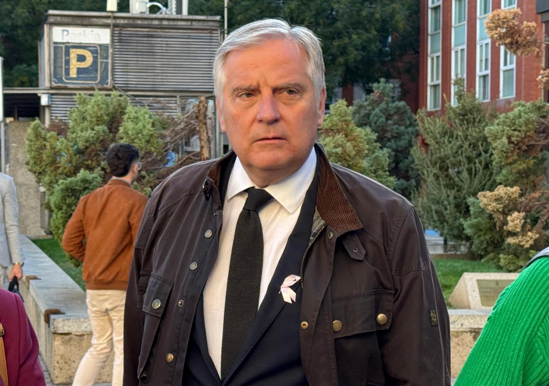 El alcalde de Ciudad Real insiste en que el Gobierno esté actuando de "tapadillo" con el centro de inmigrantes El alcalde de Ciudad Real insiste en que el Gobierno esté actuando de "tapadillo" con el centro de inmigrantes