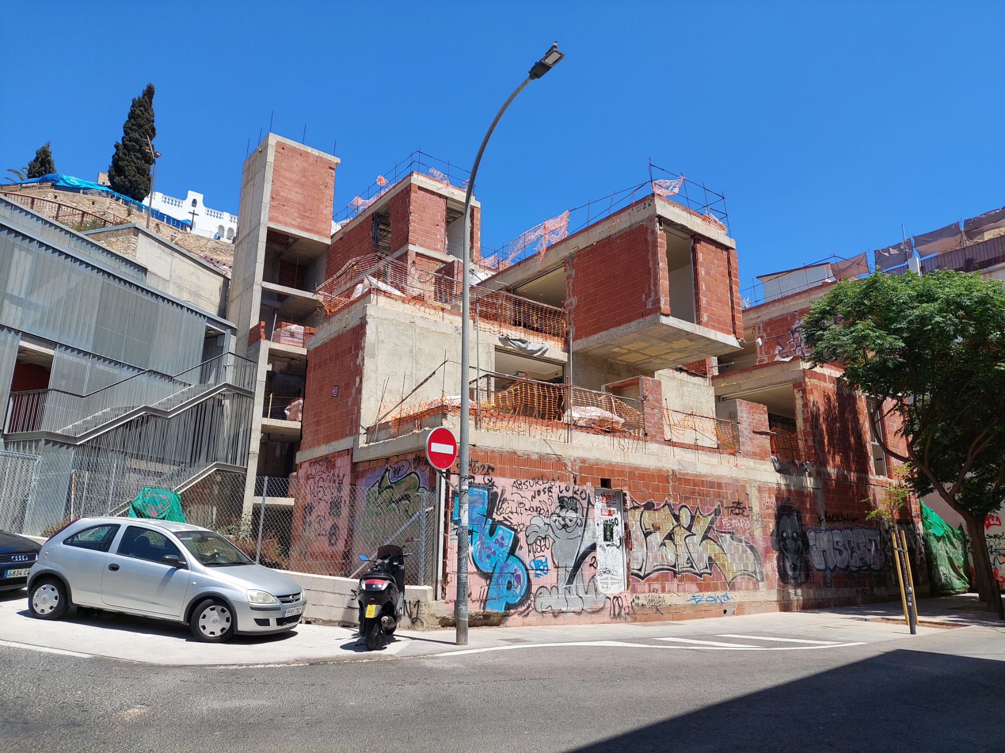 Alicante retoma las obras de las 15 viviendas para alquiler joven del Portón Alicante retoma las obras de las 15 viviendas para alquiler joven del Portón
