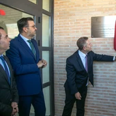 Entidades locales podrán pedir ayudas para potenciar acciones de refrigeración en centros de Infantil y Primaria Entidades locales podrán pedir ayudas para potenciar acciones de refrigeración en centros de Infantil y Primaria