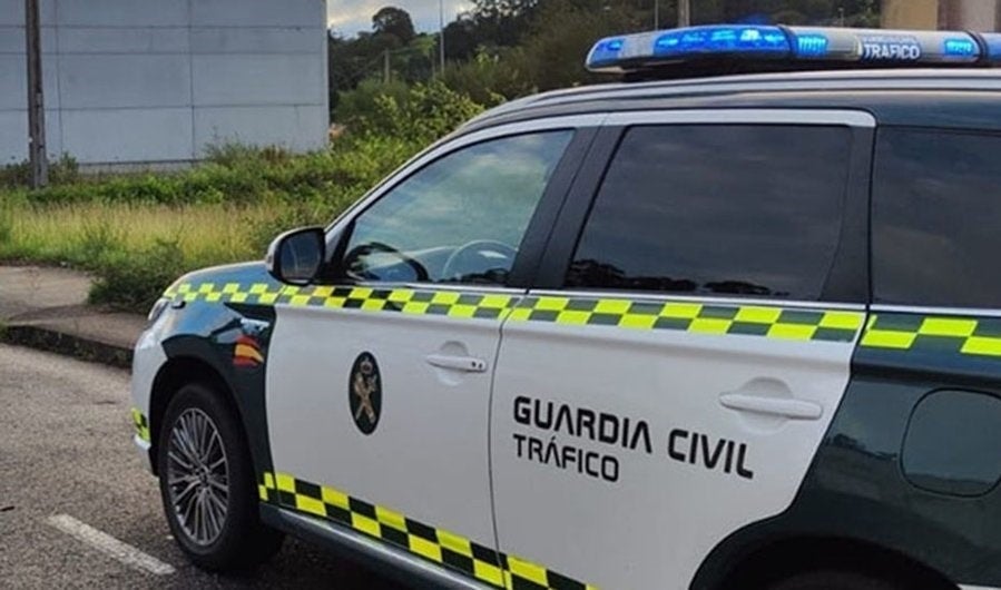 Cortan al tráfico la A-92 en Pulianas dirección Sevila por un choque por alcance entre dos camiones Cortan al tráfico la A-92 en Pulianas dirección Sevila por un choque por alcance entre dos camiones