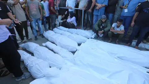 Imagen de archivo de varios cadáveres en Gaza Aumentan a 42.519 los fallecidos por la ofensiva israelí en la Franja de Gaza