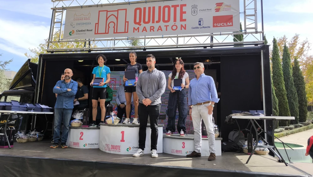 Ganadoras del maratón femenino Ganadoras del maratón femenino