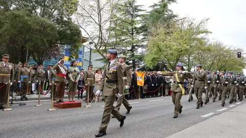 Palencia acoge la Jura de la Bandera para personal civil .