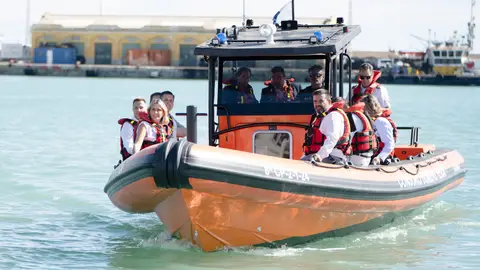 Una nueva embarcación de salvamento y rescate refuerza el dispositivo del Consorcio Provincial de Bomberos Una nueva embarcación de salvamento y rescate refuerza el dispositivo del Consorcio Provincial de Bomberos