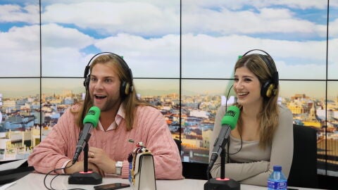 Eduardo Navarrete y Paula P&uacute;a presentan su show
