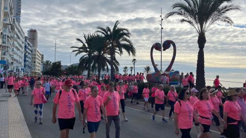 Marcha solidaria por el C&aacute;ncer de Mama en Benidorm