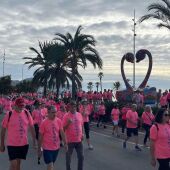 Marcha solidaria por el Cáncer de Mama en Benidorm