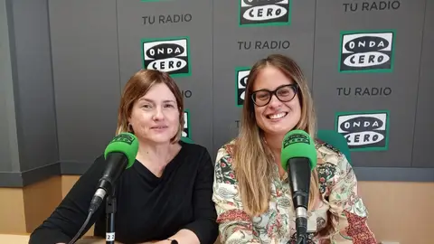 Trini Urbán y Laura Hernández Trini Urbán y Laura Hernández