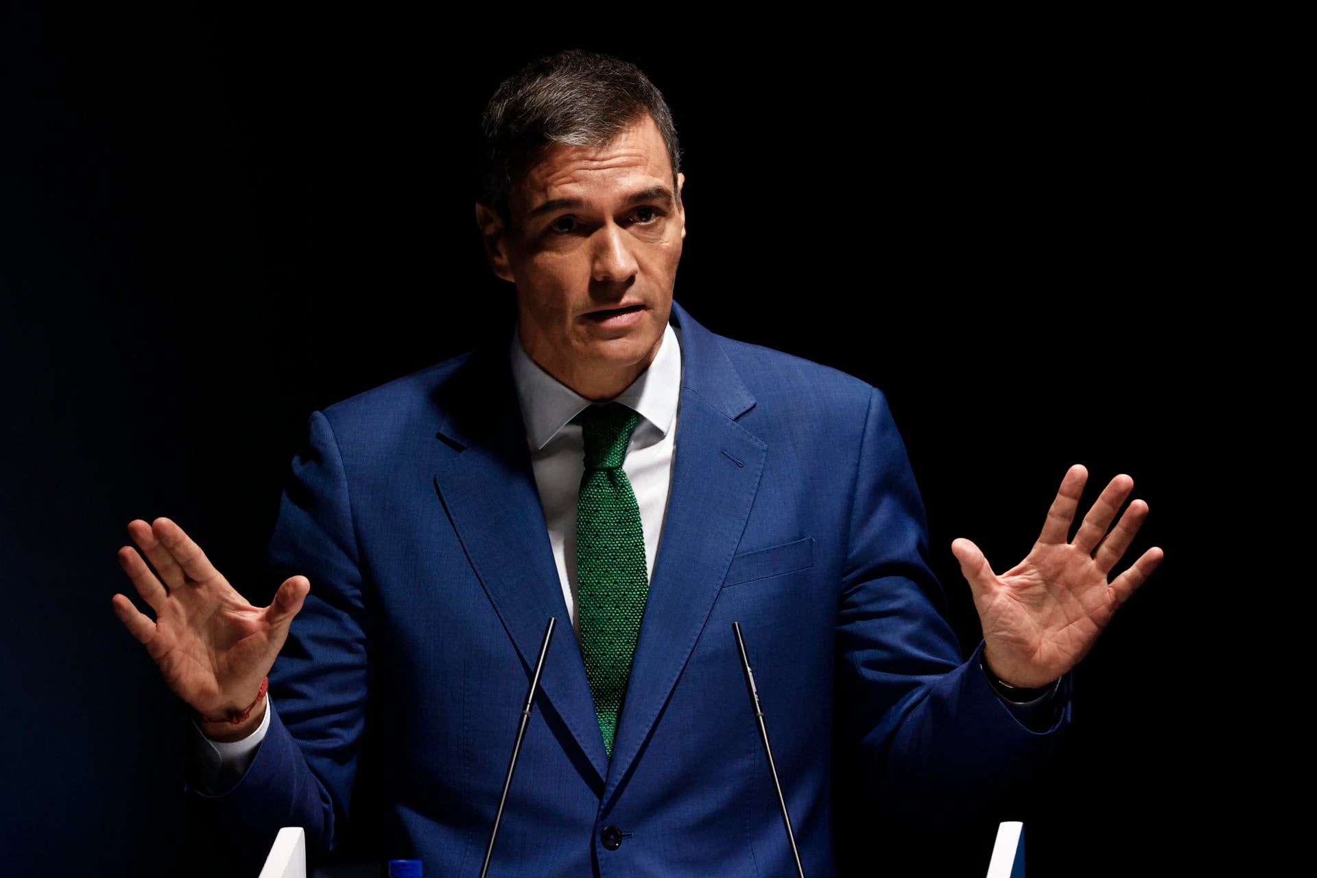 Sánchez evita hablar de Ábalos y defiende el rescate a Air Europa Sánchez evita hablar de Ábalos y defiende el rescate a Air Europa