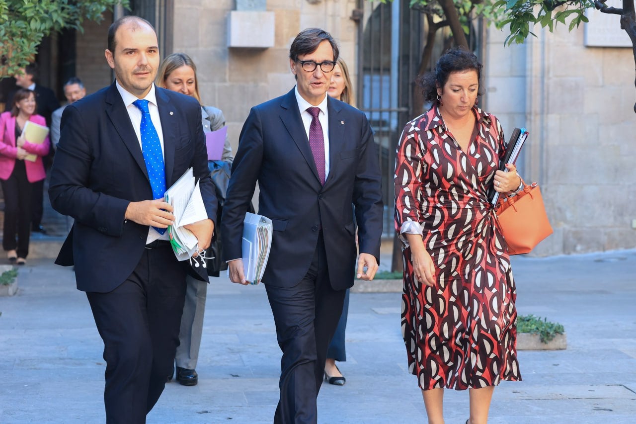 El Govern crea un grup d’experts per posar fil a l’agulla al finançament singular El Govern crea un grup d’experts per posar fil a l’agulla al finançament singular