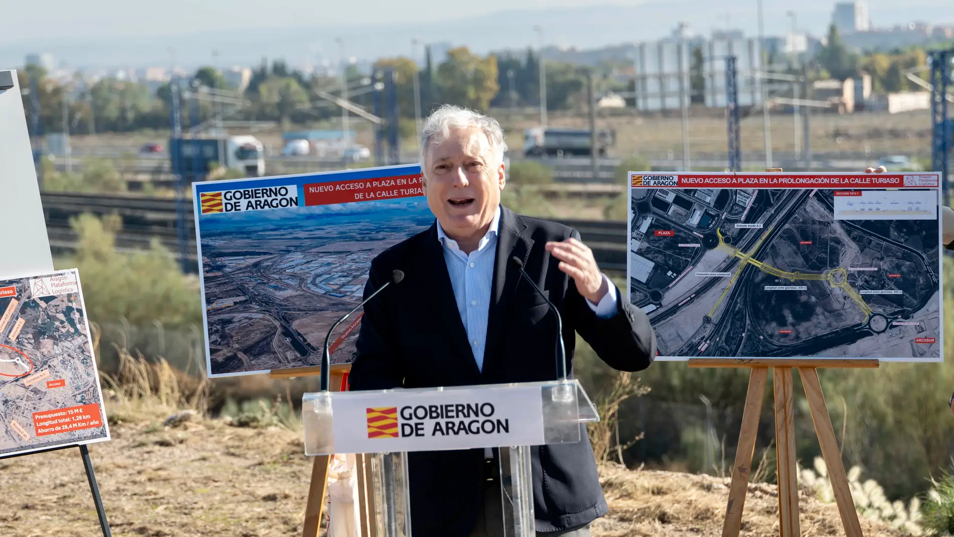 Octavio López durante la presentación de los detalles del proyecto Octavio López durante la presentación de los detalles del proyecto