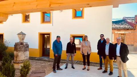 La Diputación ayuda a Villasarracino a acondicionar una sala de usos múltiples .