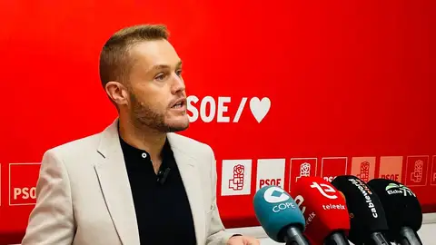 Mariano Valera, portavoz adjunto del PSOE en el Ayuntamiento de Elche. Mariano Valera, portavoz adjunto del PSOE en el Ayuntamiento de Elche.