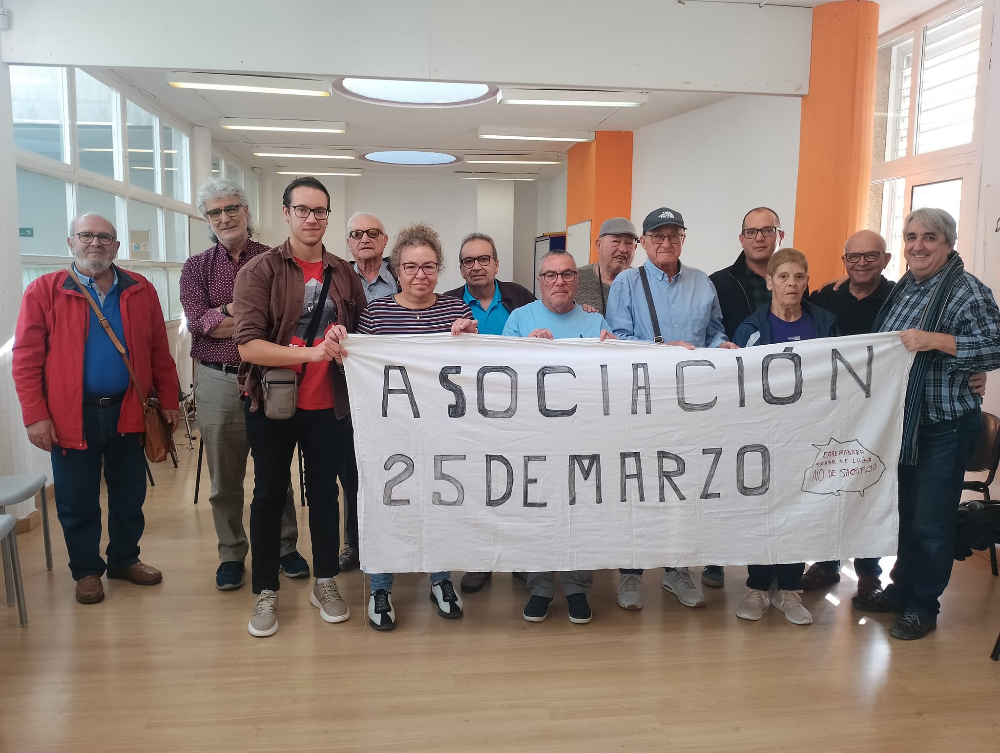 La Asociación 25 de marzo se presentaba en Cataluña este fin de semana La Asociación 25 de marzo se presentaba en Cataluña este fin de semana