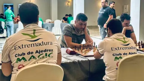 El Club Magic Extremadura concluye en quinta posición el Campeonato de España por Equipos de Ajedrez El Club Magic Extremadura concluye en quinta posición el Campeonato de España por Equipos de Ajedrez