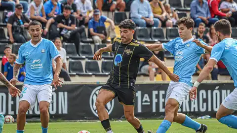 El Intercity no pudo puntuar ante el Ibiza. El Intercity no pudo puntuar ante el Ibiza.