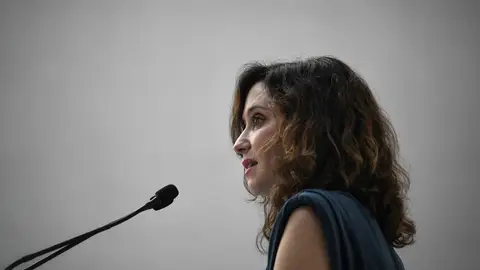 El plantón de Ayuso a Sánchez: una anomalía institucional que ahora el PP entiende El plantón de Ayuso a Sánchez: una anomalía institucional que ahora el PP entiende