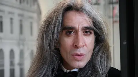Mario Vaquerizo es dado de alta tras caerse del escenario en el festival Horteralia Mario Vaquerizo es dado de alta tras caerse del escenario en el festival Horteralia