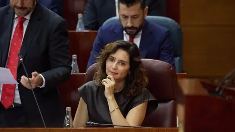 La presidenta de la Comunidad de Madrid, Isabel Díaz-Ayuso, durante un pleno en la Asamblea de Madrid La presidenta de la Comunidad de Madrid, Isabel Díaz-Ayuso, durante un pleno en la Asamblea de Madrid/ Jesús Hellín / Europa Press