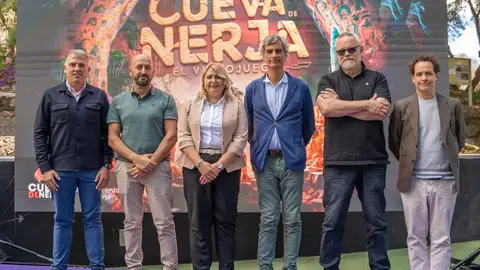 El gerente de la Fundación presenta el Videojuego Didáctico Cueva de Nerja dentro del marco del Games Executive Summit Europe que se celebra en Nerja El gerente de la Fundación presenta el Videojuego Didáctico Cueva de Nerja dentro del marco del Games Executive Summit Europe que se celebra en Nerja