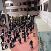 Viajeros esperando el Avant en la estación de Ciudad Real Viajeros esperando el Avant en la estación de Ciudad Real