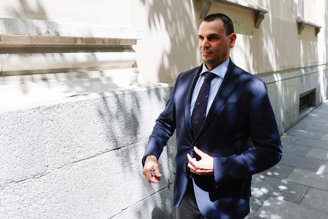 La pareja de Ayuso pide al Supremo que acceda al correo personal del fiscal general La pareja de Ayuso pide al Supremo que acceda al correo personal del fiscal general