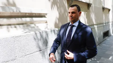 Alberto González Amador, novio de la presidenta de Madrid, Isabel Díaz Ayuso en una imagen de archivo. EFE/ Rodrigo Jimenez Alberto González Amador, novio de la presidenta de Madrid, Isabel Díaz Ayuso en una imagen de archivo. EFE/ Rodrigo Jimenez