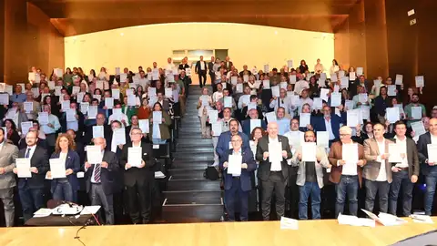 El II foro Ibérico reclama la finalización de 72 kilómetros de autovía para unir Madrid y Lisboa por el norte de la provincia de Cáceres El II foro Ibérico reclama la finalización de 72 kilómetros de autovía para unir Madrid y Lisboa por el norte de la provincia de Cáceres