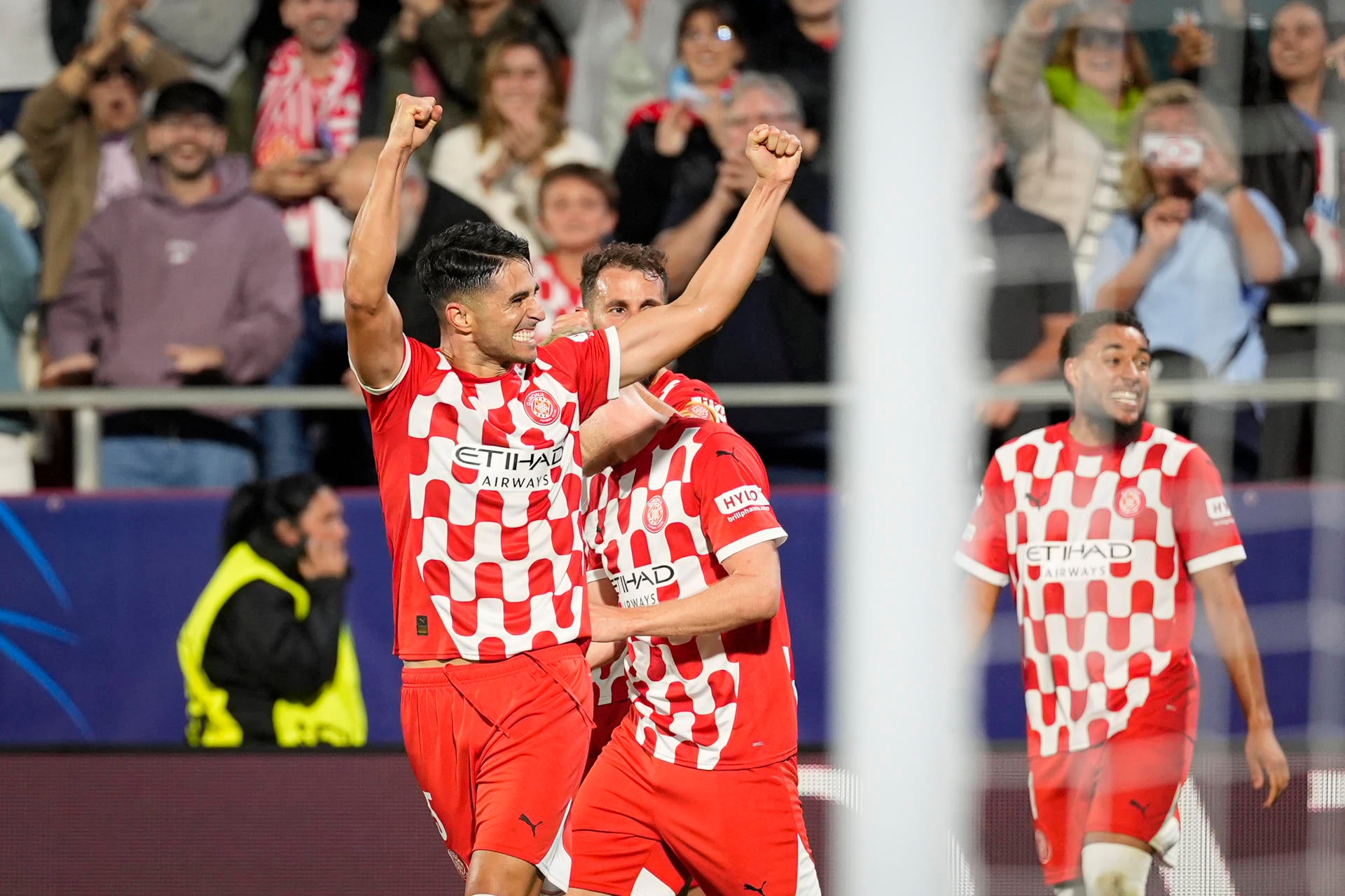 El Girona hace historia y consigue su primera victoria en Champions El Girona hace historia y consigue su primera victoria en Champions
